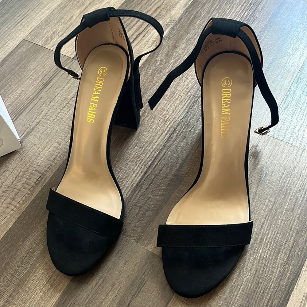 Dream Pairs hi- chunk black suede heels